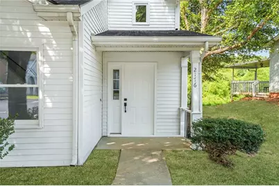 2176 Wellington Circle, Lithonia, GA 30058 - Photo 3