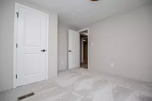 61 Crest Rd, Carrollton, GA 30116 - Photo 39