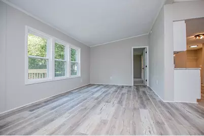 61 Crest Road, Carrollton, GA 30116 - Photo 17