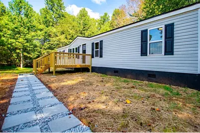 61 Crest Road, Carrollton, GA 30116 - Photo 3