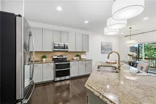1599 Trailview Way NE, Atlanta, GA 30329 - Photo 15