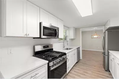 495 Larchmont Circle NW, Atlanta, GA 30318 - Photo 37