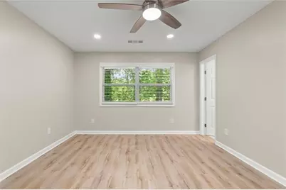 495 Larchmont Circle NW, Atlanta, GA 30318 - Photo 13