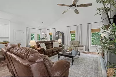 1381 Star Point Road, Carrollton, GA 30116 - Photo 11