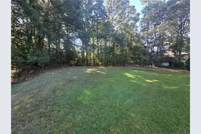 8492 Pineland Drive, Jonesboro, GA 30238 - Photo 3