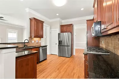 1442 Hedgewood Lane NW, Kennesaw, GA 30152 - Photo 9