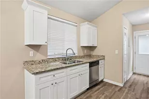 2257 Leslie Brook Dr, Decatur, GA 30035 - Photo 13
