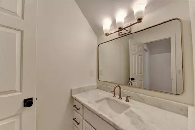 7060 Redcliff Court, Suwanee, GA 30024 - Photo 41
