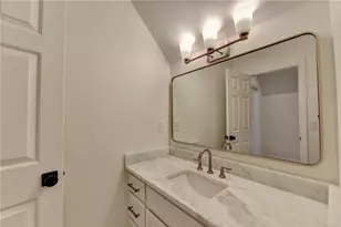 7060 Redcliff Ct, Suwanee, GA 30024 - Photo 41