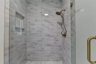 7060 Redcliff Ct, Suwanee, GA 30024 - Photo 45