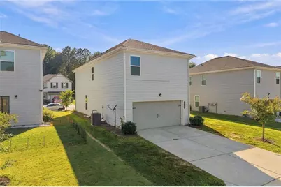 323 Golden Eagle Parkway, Braselton, GA 30517 - Photo 5
