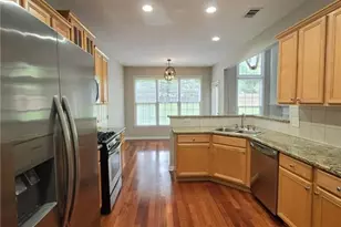 1712 Hillside Bend Crossing, Lawrenceville, GA 30043 - Photo 7