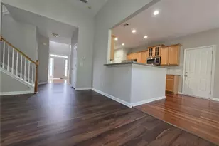 1712 Hillside Bend Crossing, Lawrenceville, GA 30043 - Photo 5