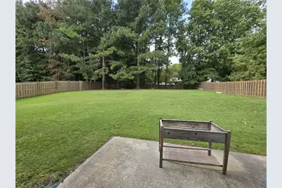 1712 Hillside Bend Crossing, Lawrenceville, GA 30043 - Photo 17