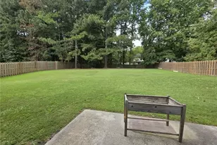 1712 Hillside Bend Crossing, Lawrenceville, GA 30043 - Photo 17