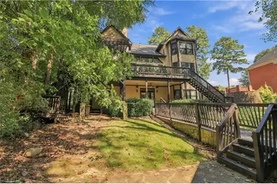 1300 Regency Center Drive, Atlanta, GA 30331 - Photo 9