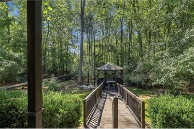 1300 Regency Center Drive, Atlanta, GA 30331 - Photo 11
