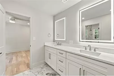 6040 Blackwater Trail, Sandy Springs, GA 30328 - Photo 21