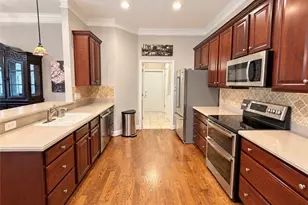 2100 Village Ln, Roswell, GA 30075 - Photo 9