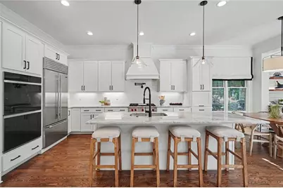 2499 Warren Road NW, Atlanta, GA 30318 - Photo 9