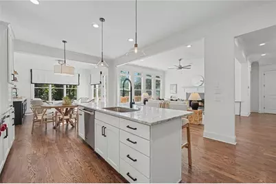 2499 Warren Road NW, Atlanta, GA 30318 - Photo 11