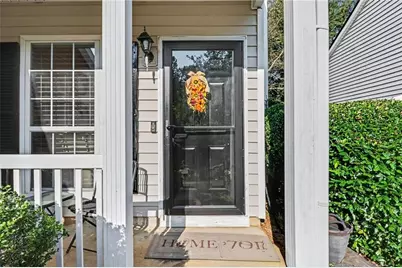 1073 Daventry Crossing, Woodstock, GA 30188 - Photo 5