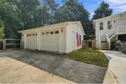 218 King Arthur Drive, Woodstock, GA 30189 - Photo 35