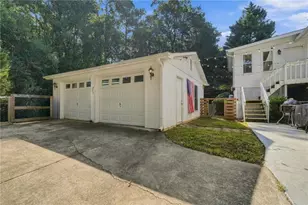 218 King Arthur Dr, Woodstock, GA 30189 - Photo 35