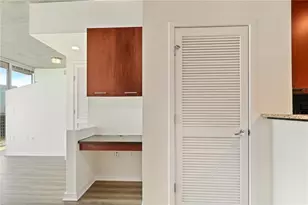 3324 Peachtree Rd NE, Atlanta, GA 30326 - Photo 9