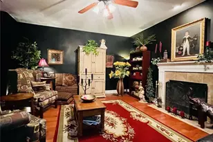 933 Vinings Dr, Winder, GA 30680 - Photo 3