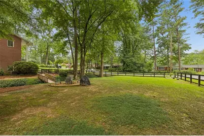 2544 Circlewood Road NE, Atlanta, GA 30345 - Photo 55