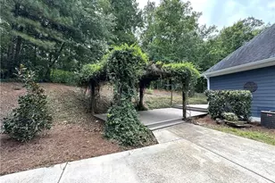 47 Stone Gate Dr NW, Cartersville, GA 30120 - Photo 9