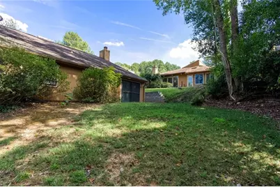 891 Lake Hollow Boulevard SW, Marietta, GA 30064 - Photo 27
