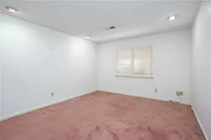 891 Lake Hollow Blvd SW, Marietta, GA 30064 - Photo 15