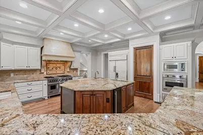 453 Londonberry Road NW, Atlanta, GA 30327 - Photo 9