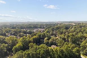 597 St James Walk SE, Marietta, GA 30067 - Photo 35