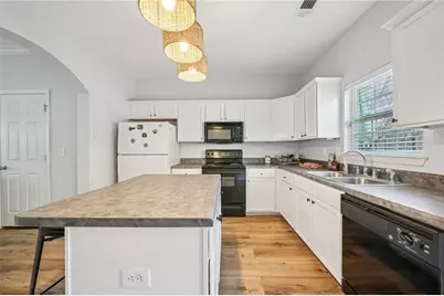 2147 Del Lago Circle #12, Kennesaw, GA 30152 - Photo 9