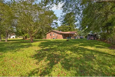 302 Lakeview Drive, Glennville, GA 30427 - Photo 23