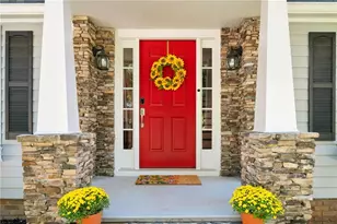 5090 Larry Ln, Marietta, GA 30068 - Photo 9