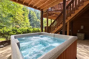 525 Gallery Ct, Ellijay, GA 30540 - Photo 7