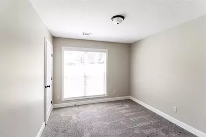 1928 Paynes Point, Winder, GA 30680 - Photo 17