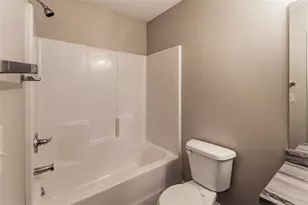 1928 Paynes Point, Winder, GA 30680 - Photo 29