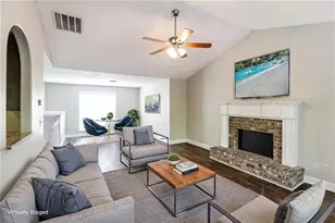 1928 Paynes Point, Winder, GA 30680 - Photo 5