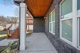 2847 Forrest Hills Dr SW, Atlanta, GA 30315 - Photo 3