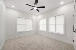 2847 Forrest Hills Dr SW, Atlanta, GA 30315 - Photo 29