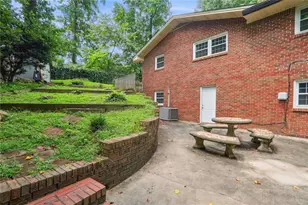 3315 N Embry Cir, Atlanta, GA 30341 - Photo 27