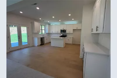 5927 Creek Indian Drive, Sugar Hill, GA 30518 - Photo 11