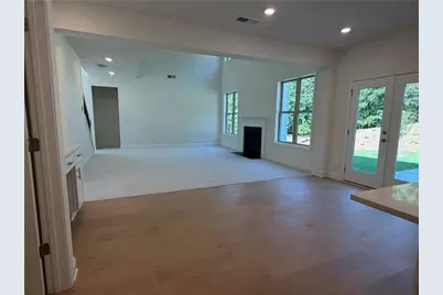 5927 Creek Indian Drive, Sugar Hill, GA 30518 - Photo 19