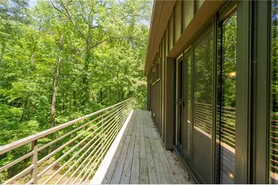 643 Larchmont Circle NW, Atlanta, GA 30318 - Photo 31