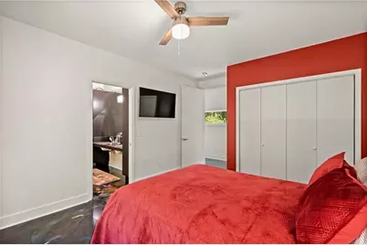 643 Larchmont Circle NW, Atlanta, GA 30318 - Photo 33